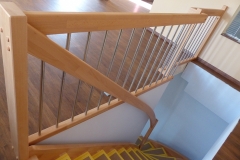 Nachträglich eingebaute Treppe in den Keller inklusive Brüstungsgeländer